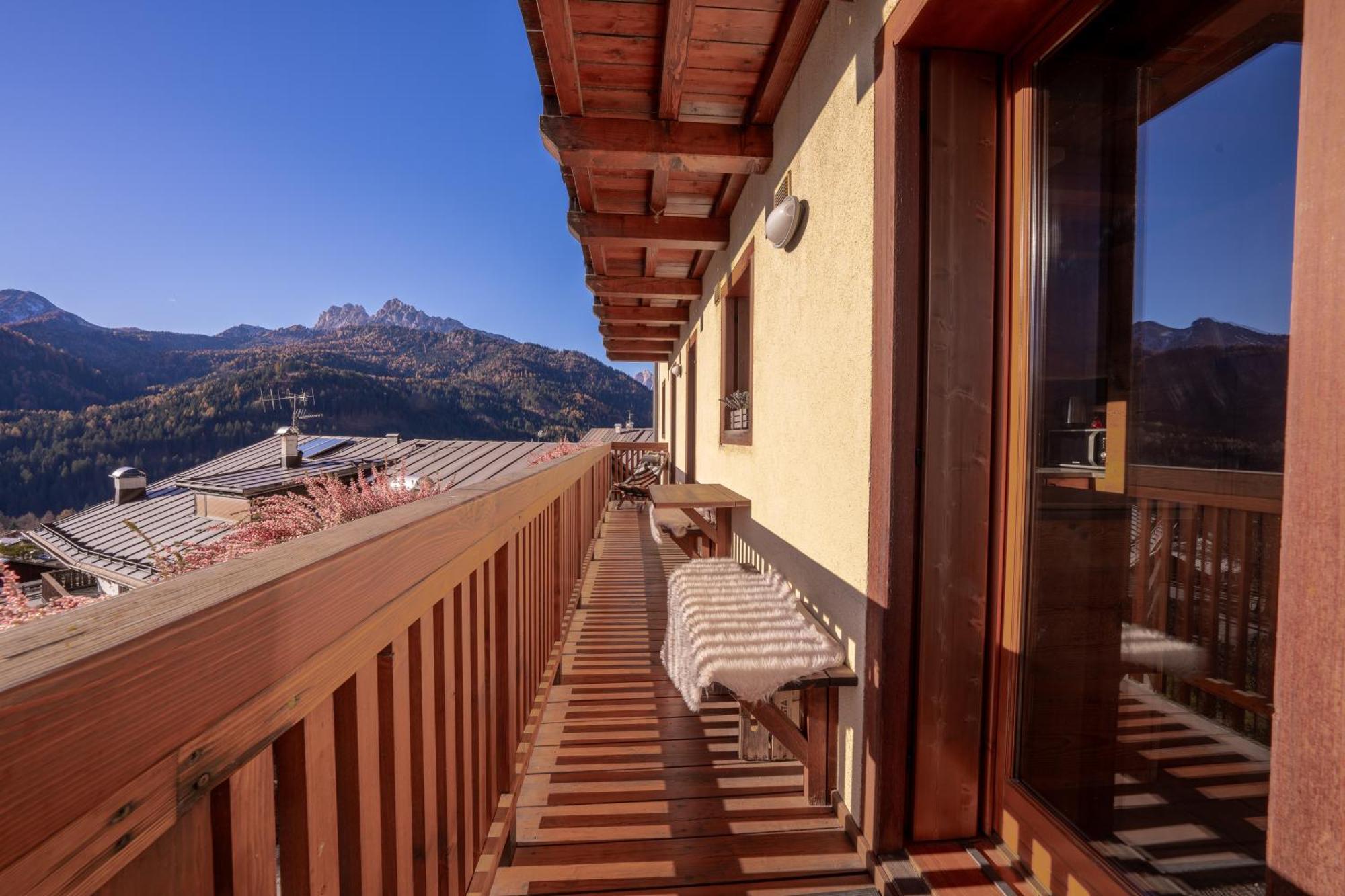 Nevesole Chalet - Charming Flat Near Dolomiti Ski Slopes San Vito di Cadore Ngoại thất bức ảnh