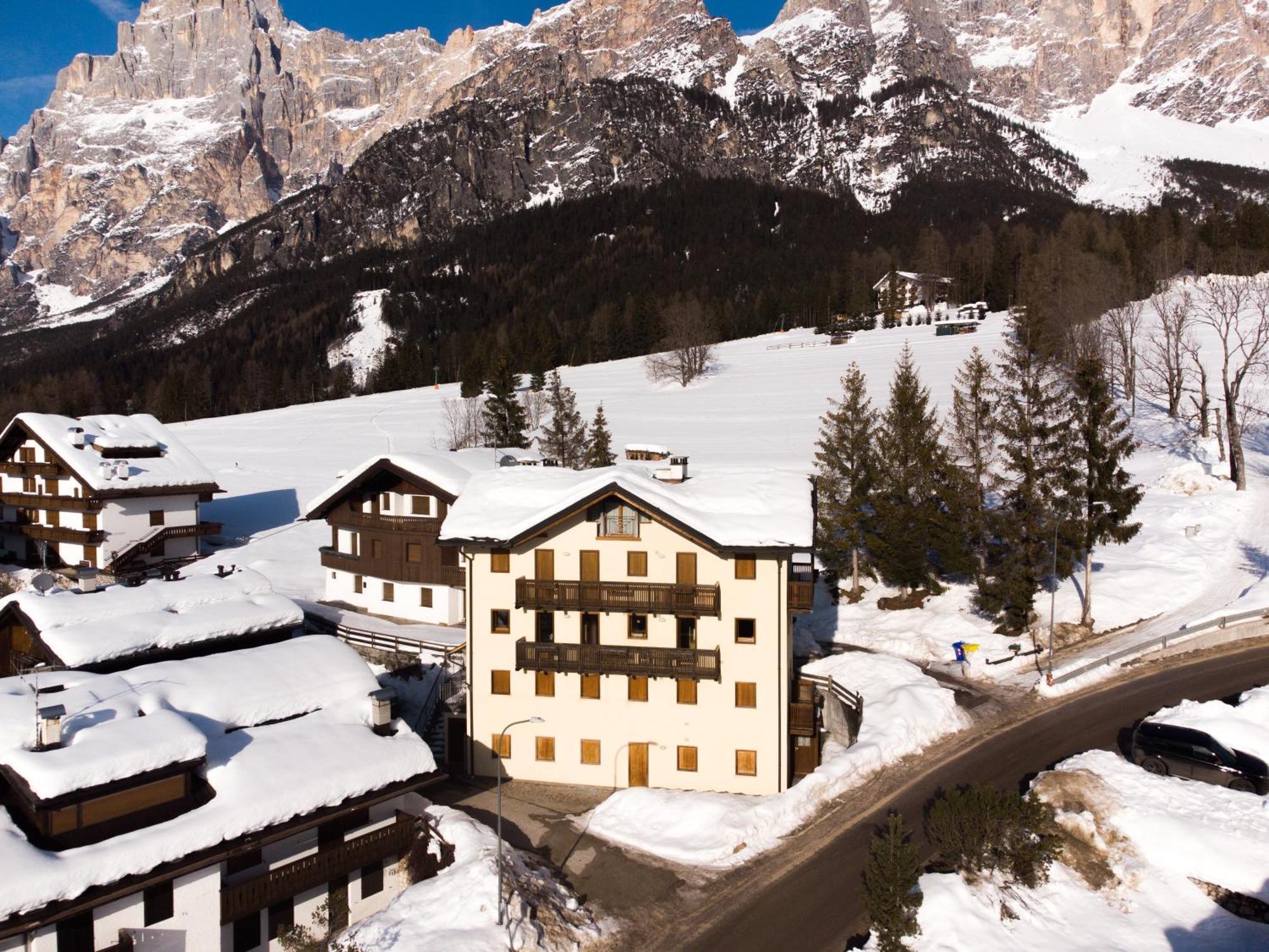 Nevesole Chalet - Charming Flat Near Dolomiti Ski Slopes San Vito di Cadore Ngoại thất bức ảnh